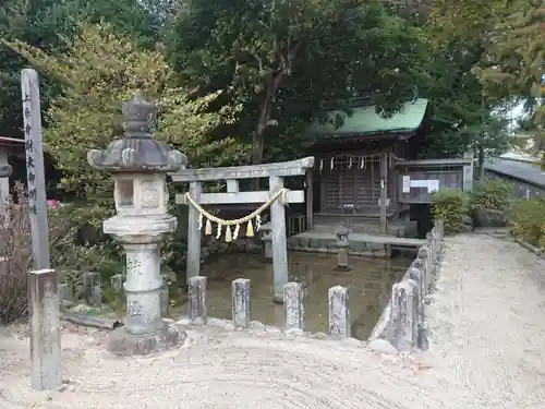 水分神社（上条弁財天）のその他建物