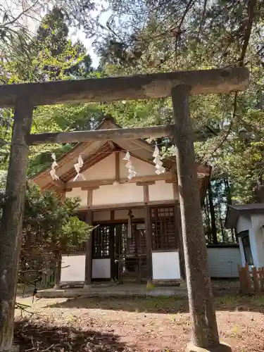 菅原神社の{uncategorized: "未分類", other: "その他", undefined: "問題あり", building: "その他建物", grave: "お墓", sacred_gate: "鳥居", guardian: "狛犬", statue: "像", buddha: "仏像", history: "歴史", nature: "自然", garden: "庭園", animal: "動物", pagoda: "塔", temizu: "手水舎", mountain_gate: "山門・神門", sanctuary: "本殿・本堂", subordinate: "末社・摂社", art: "芸術", scenery: "景色", jizo: "地蔵", ema: "絵馬", goshuin: "御朱印", omikuji: "おみくじ", items: "授与品その他", amulet: "お守り", goshuincho: "御朱印帳", eats: "食事", festival: "お祭り", votive_dance: "神楽", shichigosan: "七五三参", wedding: "結婚式", experience: "体験その他", initially: "初詣", around: "周辺", anti_infection: "感染症対策"}