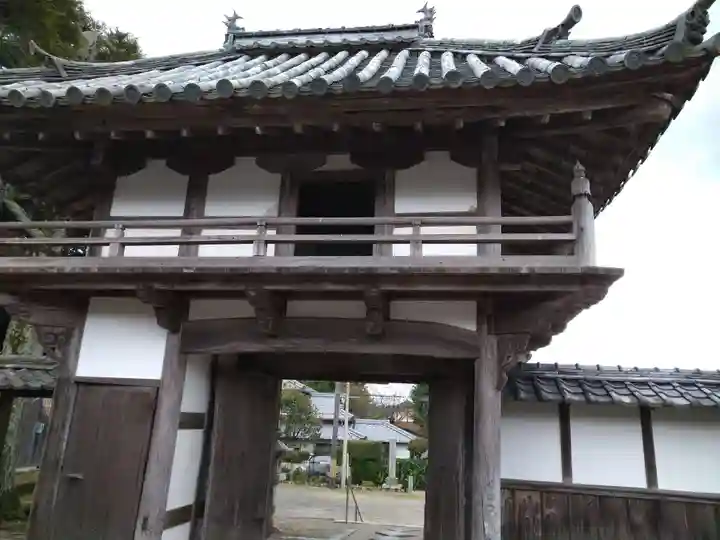 地安寺の山門・神門