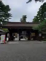 建部大社の山門・神門