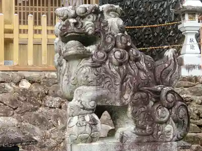 籰繰神社の狛犬