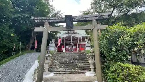 飯野川亀森八幡神社の鳥居