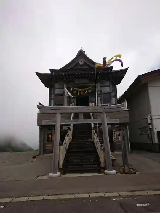 乗鞍本宮の末社・摂社