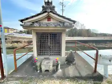 西の地蔵堂(三重県)
