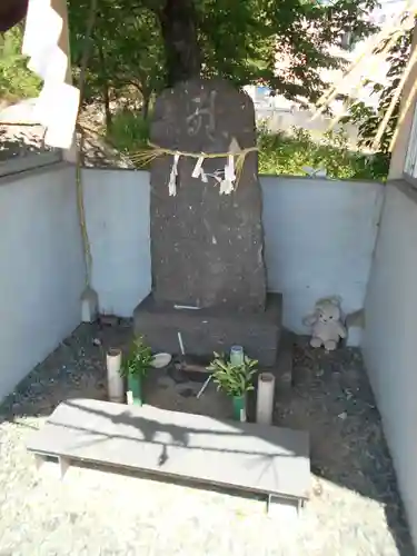 山下神社の建物その他