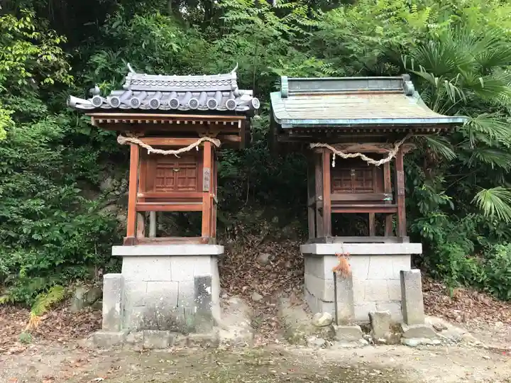 東西神社の末社・摂社