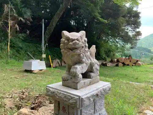 春日神社の狛犬