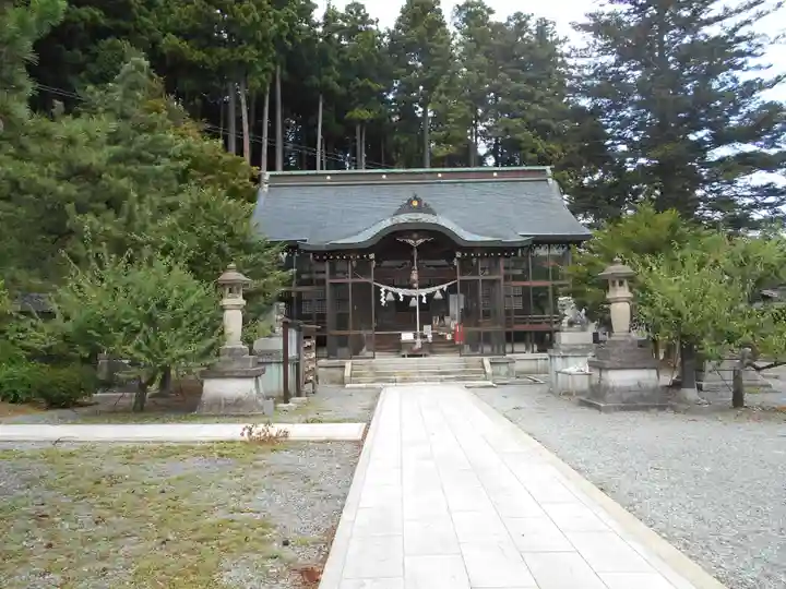 白山神社の本殿・本堂