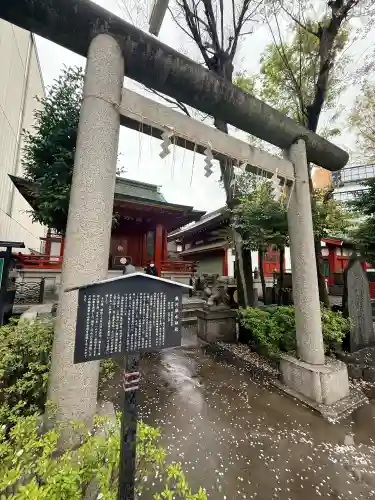 神田神社（神田明神）の{uncategorized: "未分類", other: "その他", undefined: "問題あり", building: "その他建物", grave: "お墓", sacred_gate: "鳥居", guardian: "狛犬", statue: "像", buddha: "仏像", history: "歴史", nature: "自然", garden: "庭園", animal: "動物", pagoda: "塔", temizu: "手水舎", mountain_gate: "山門・神門", sanctuary: "本殿・本堂", subordinate: "末社・摂社", art: "芸術", scenery: "景色", jizo: "地蔵", ema: "絵馬", goshuin: "御朱印", omikuji: "おみくじ", items: "授与品その他", amulet: "お守り", goshuincho: "御朱印帳", eats: "食事", festival: "お祭り", votive_dance: "神楽", shichigosan: "七五三参", wedding: "結婚式", experience: "体験その他", initially: "初詣", around: "周辺", anti_infection: "感染症対策"}