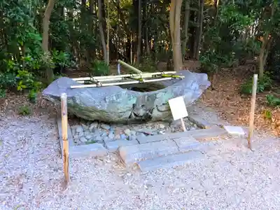 洲原神社の手水舎