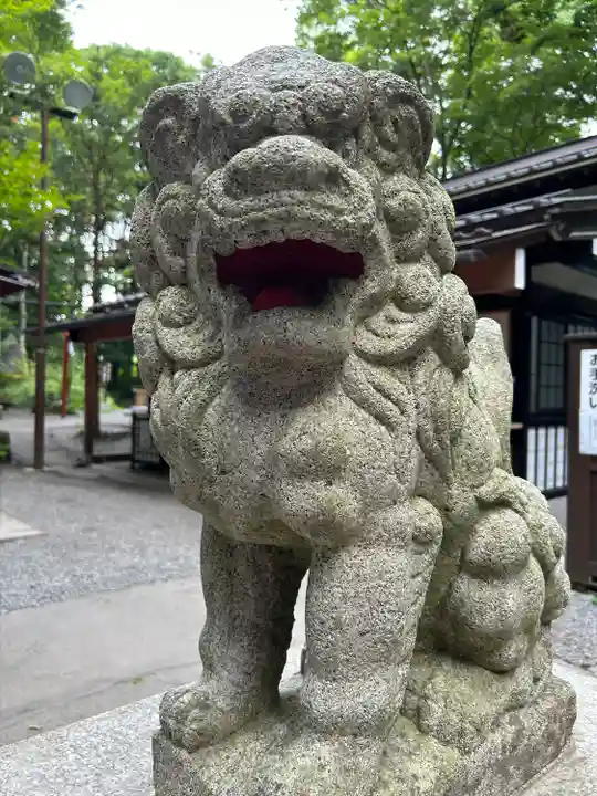 新屋山神社(山梨県)