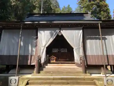 阿多由太神社の本殿・本堂