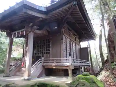 熊野神社の本殿・本堂
