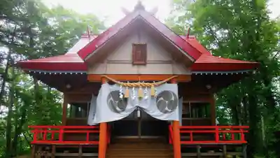 八幡神社の本殿・本堂