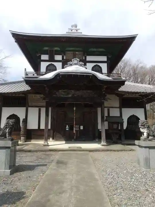 成身院 百体観音堂(さざえ堂)(埼玉県)