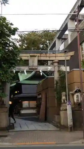 小野照崎神社の鳥居