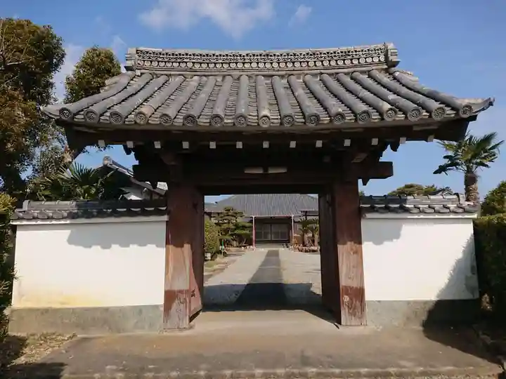 霊巌寺の山門・神門