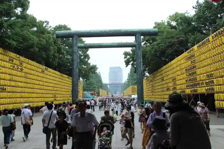 靖國神社の鳥居