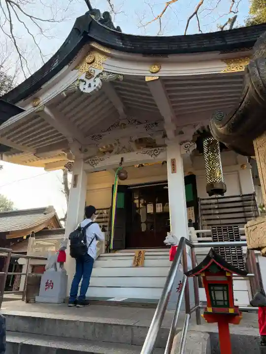 豊川稲荷東京別院の{uncategorized: "未分類", other: "その他", undefined: "問題あり", building: "その他建物", grave: "お墓", sacred_gate: "鳥居", guardian: "狛犬", statue: "像", buddha: "仏像", history: "歴史", nature: "自然", garden: "庭園", animal: "動物", pagoda: "塔", temizu: "手水舎", mountain_gate: "山門・神門", sanctuary: "本殿・本堂", subordinate: "末社・摂社", art: "芸術", scenery: "景色", jizo: "地蔵", ema: "絵馬", goshuin: "御朱印", omikuji: "おみくじ", items: "授与品その他", amulet: "お守り", goshuincho: "御朱印帳", eats: "食事", festival: "お祭り", votive_dance: "神楽", shichigosan: "七五三参", wedding: "結婚式", experience: "体験その他", initially: "初詣", around: "周辺", anti_infection: "感染症対策"}