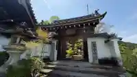 聖林寺の{uncategorized: "未分類", other: "その他", undefined: "問題あり", building: "その他建物", grave: "お墓", sacred_gate: "鳥居", guardian: "狛犬", statue: "像", buddha: "仏像", history: "歴史", nature: "自然", garden: "庭園", animal: "動物", pagoda: "塔", temizu: "手水舎", mountain_gate: "山門・神門", sanctuary: "本殿・本堂", subordinate: "末社・摂社", art: "芸術", scenery: "景色", jizo: "地蔵", ema: "絵馬", goshuin: "御朱印", omikuji: "おみくじ", items: "授与品その他", amulet: "お守り", goshuincho: "御朱印帳", eats: "食事", festival: "お祭り", votive_dance: "神楽", shichigosan: "七五三参", wedding: "結婚式", experience: "体験その他", initially: "初詣", around: "周辺", anti_infection: "感染症対策"}