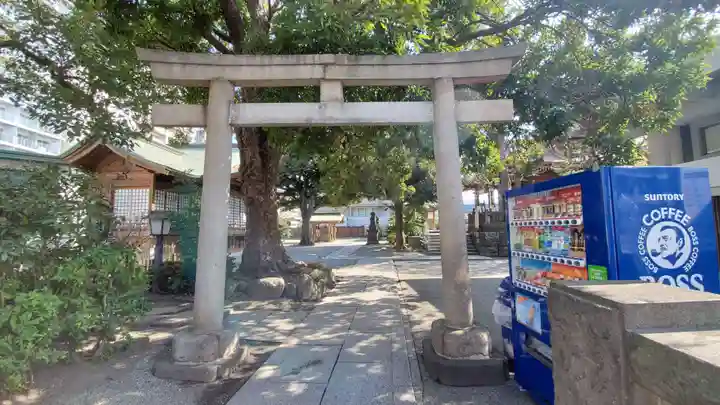 大鳥神社の鳥居