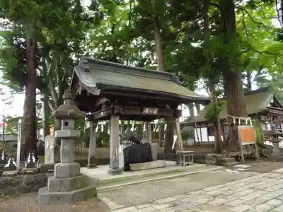 小室浅間神社の手水舎