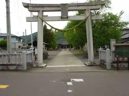 飯坂八幡神社の鳥居