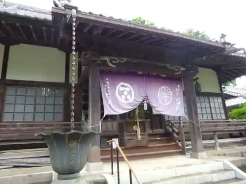 天台宗　長窪山　正覚寺の本殿・本堂