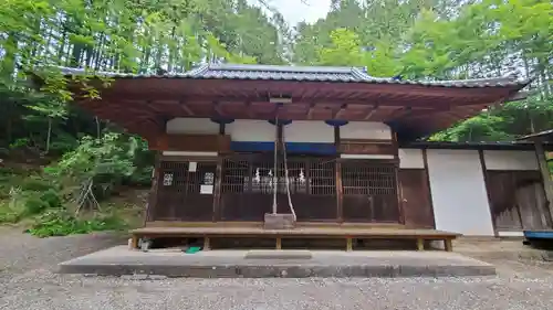 本宮倭文神社の本殿