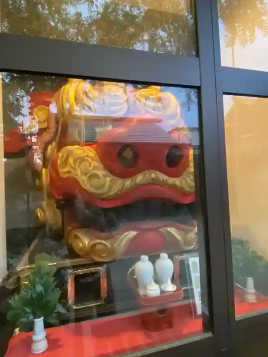 波除神社(波除稲荷神社)の{uncategorized: "未分類", other: "その他", undefined: "問題あり", building: "その他建物", grave: "お墓", sacred_gate: "鳥居", guardian: "狛犬", statue: "像", buddha: "仏像", history: "歴史", nature: "自然", garden: "庭園", animal: "動物", pagoda: "塔", temizu: "手水舎", mountain_gate: "山門・神門", sanctuary: "本殿・本堂", subordinate: "末社・摂社", art: "芸術", scenery: "景色", jizo: "地蔵", ema: "絵馬", goshuin: "御朱印", omikuji: "おみくじ", items: "授与品その他", amulet: "お守り", goshuincho: "御朱印帳", eats: "食事", festival: "お祭り", votive_dance: "神楽", shichigosan: "七五三参", wedding: "結婚式", experience: "体験その他", initially: "初詣", around: "周辺", anti_infection: "感染症対策"}