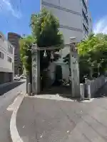 天満神社の{uncategorized: "未分類", other: "その他", undefined: "問題あり", building: "その他建物", grave: "お墓", sacred_gate: "鳥居", guardian: "狛犬", statue: "像", buddha: "仏像", history: "歴史", nature: "自然", garden: "庭園", animal: "動物", pagoda: "塔", temizu: "手水舎", mountain_gate: "山門・神門", sanctuary: "本殿・本堂", subordinate: "末社・摂社", art: "芸術", scenery: "景色", jizo: "地蔵", ema: "絵馬", goshuin: "御朱印", omikuji: "おみくじ", items: "授与品その他", amulet: "お守り", goshuincho: "御朱印帳", eats: "食事", festival: "お祭り", votive_dance: "神楽", shichigosan: "七五三参", wedding: "結婚式", experience: "体験その他", initially: "初詣", around: "周辺", anti_infection: "感染症対策"}