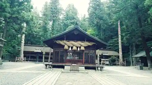 諏訪大社下社春宮(長野県)