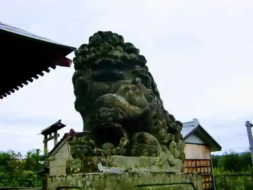 温泉神社の狛犬