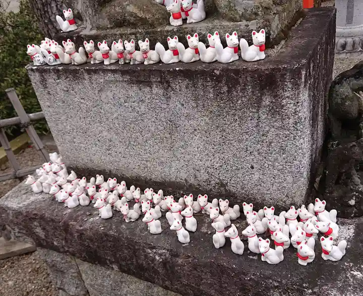 尾曳稲荷神社のその他建物