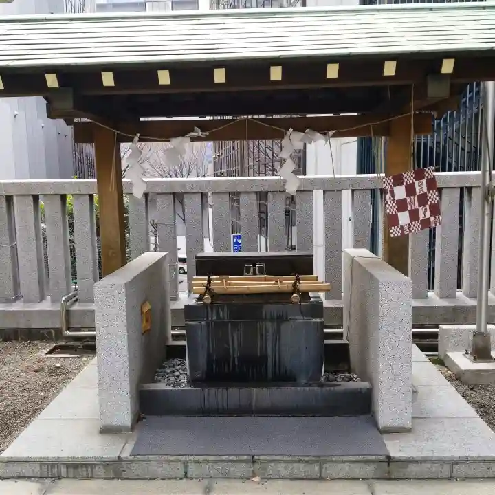 宮益御嶽神社の手水舎