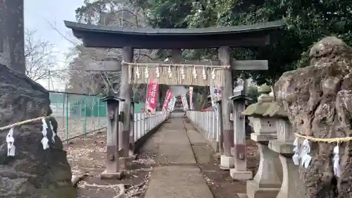 馬場氷川神社の鳥居