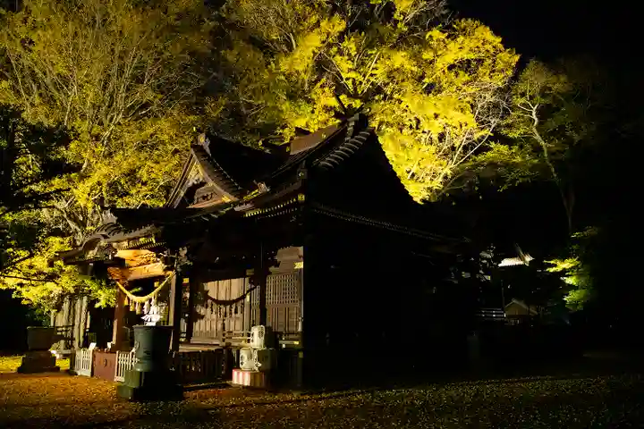 玉敷神社の本殿・本堂
