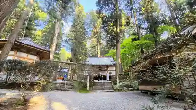 御岩神社の末社・摂社