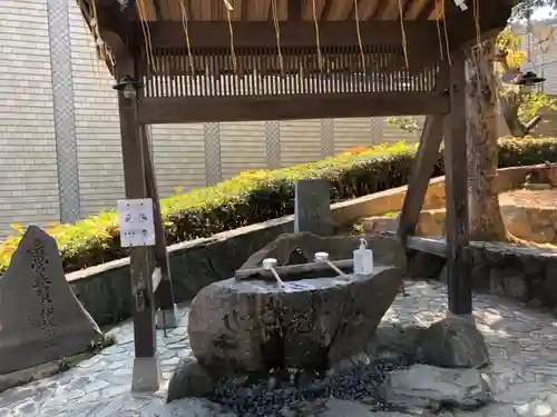 王子神社の手水