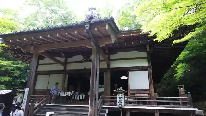 石山寺の本殿・本堂