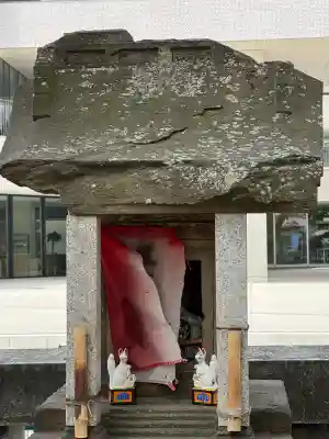 阿邪訶根神社の{uncategorized: "未分類", other: "その他", undefined: "問題あり", building: "その他建物", grave: "お墓", sacred_gate: "鳥居", guardian: "狛犬", statue: "像", buddha: "仏像", history: "歴史", nature: "自然", garden: "庭園", animal: "動物", pagoda: "塔", temizu: "手水舎", mountain_gate: "山門・神門", sanctuary: "本殿・本堂", subordinate: "末社・摂社", art: "芸術", scenery: "景色", jizo: "地蔵", ema: "絵馬", goshuin: "御朱印", omikuji: "おみくじ", items: "授与品その他", amulet: "お守り", goshuincho: "御朱印帳", eats: "食事", festival: "お祭り", votive_dance: "神楽", shichigosan: "七五三参", wedding: "結婚式", experience: "体験その他", initially: "初詣", around: "周辺", anti_infection: "感染症対策"}