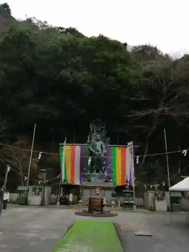 大本山七宝瀧寺の仏像