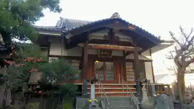 本照寺の本殿・本堂