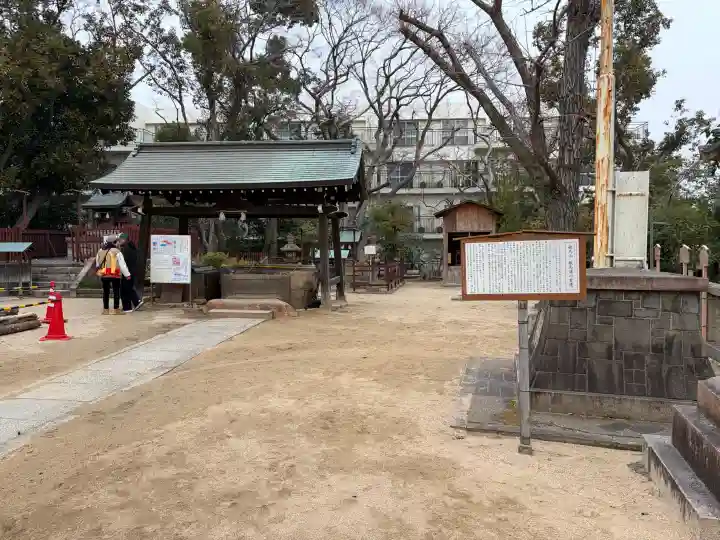 敏馬神社の{uncategorized: "未分類", other: "その他", undefined: "問題あり", building: "その他建物", grave: "お墓", sacred_gate: "鳥居", guardian: "狛犬", statue: "像", buddha: "仏像", history: "歴史", nature: "自然", garden: "庭園", animal: "動物", pagoda: "塔", temizu: "手水舎", mountain_gate: "山門・神門", sanctuary: "本殿・本堂", subordinate: "末社・摂社", art: "芸術", scenery: "景色", jizo: "地蔵", ema: "絵馬", goshuin: "御朱印", omikuji: "おみくじ", items: "授与品その他", amulet: "お守り", goshuincho: "御朱印帳", eats: "食事", festival: "お祭り", votive_dance: "神楽", shichigosan: "七五三参", wedding: "結婚式", experience: "体験その他", initially: "初詣", around: "周辺", anti_infection: "感染症対策"}