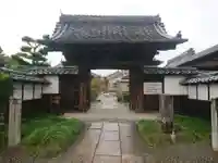 蓮照寺の山門・神門