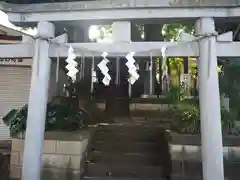 女塚神社の鳥居