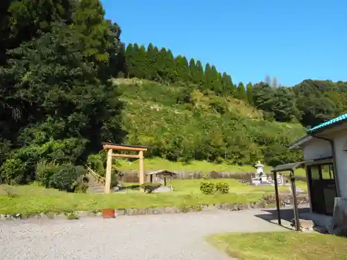 薩摩薬師寺の鳥居