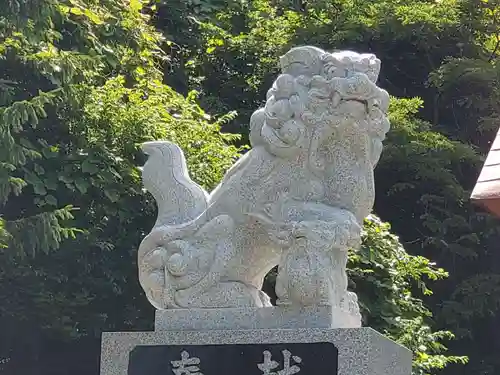 常呂神社の狛犬