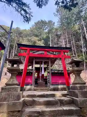 玉津岡神社の{uncategorized: "未分類", other: "その他", undefined: "問題あり", building: "その他建物", grave: "お墓", sacred_gate: "鳥居", guardian: "狛犬", statue: "像", buddha: "仏像", history: "歴史", nature: "自然", garden: "庭園", animal: "動物", pagoda: "塔", temizu: "手水舎", mountain_gate: "山門・神門", sanctuary: "本殿・本堂", subordinate: "末社・摂社", art: "芸術", scenery: "景色", jizo: "地蔵", ema: "絵馬", goshuin: "御朱印", omikuji: "おみくじ", items: "授与品その他", amulet: "お守り", goshuincho: "御朱印帳", eats: "食事", festival: "お祭り", votive_dance: "神楽", shichigosan: "七五三参", wedding: "結婚式", experience: "体験その他", initially: "初詣", around: "周辺", anti_infection: "感染症対策"}
