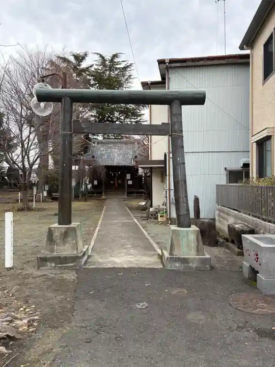御嶽神社の{uncategorized: "未分類", other: "その他", undefined: "問題あり", building: "その他建物", grave: "お墓", sacred_gate: "鳥居", guardian: "狛犬", statue: "像", buddha: "仏像", history: "歴史", nature: "自然", garden: "庭園", animal: "動物", pagoda: "塔", temizu: "手水舎", mountain_gate: "山門・神門", sanctuary: "本殿・本堂", subordinate: "末社・摂社", art: "芸術", scenery: "景色", jizo: "地蔵", ema: "絵馬", goshuin: "御朱印", omikuji: "おみくじ", items: "授与品その他", amulet: "お守り", goshuincho: "御朱印帳", eats: "食事", festival: "お祭り", votive_dance: "神楽", shichigosan: "七五三参", wedding: "結婚式", experience: "体験その他", initially: "初詣", around: "周辺", anti_infection: "感染症対策"}